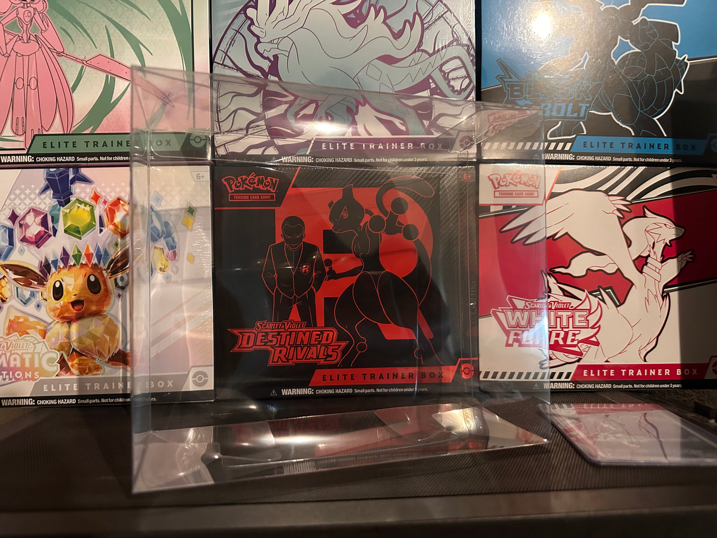 Pokémon TCG: Mega evolution Mega Lucario Elite Trainer Box (inglés) case incluido